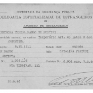 Petrona-1946-05-registro-de-estrangeiro-SP-01-copy.jpg