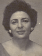 Olga Ana Elisabel Pufahl - v